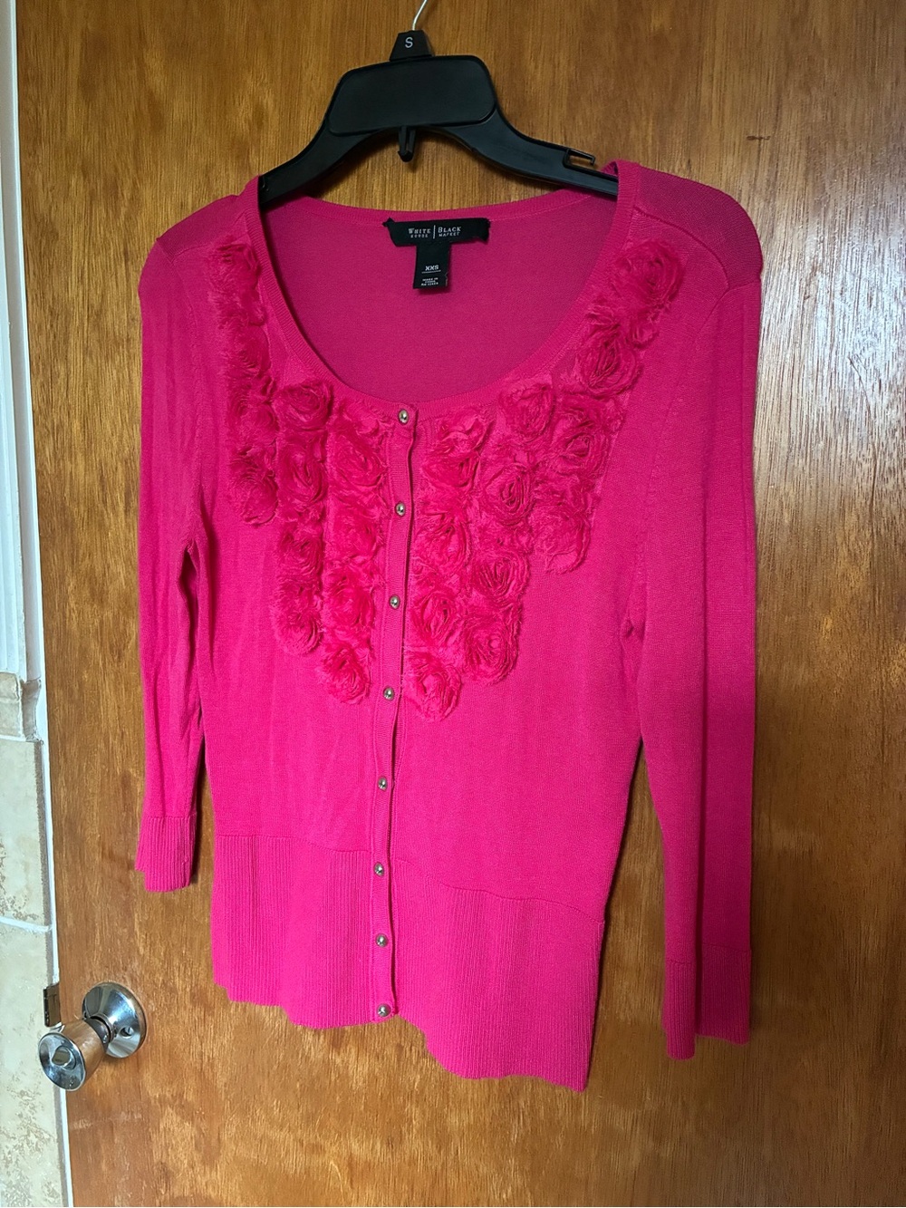 White House Black Market Hot Pink Floral Appliqué Cardigan